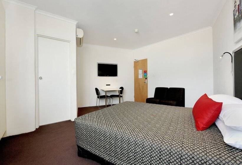 חדר דלוקס, Atlantic Tower Motor Inn