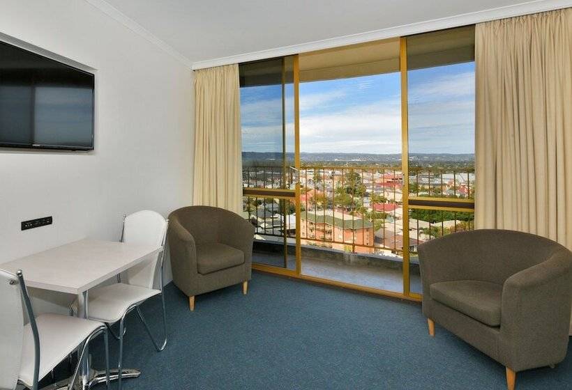 חדר סטנדרט עם מרפסת, Atlantic Tower Motor Inn