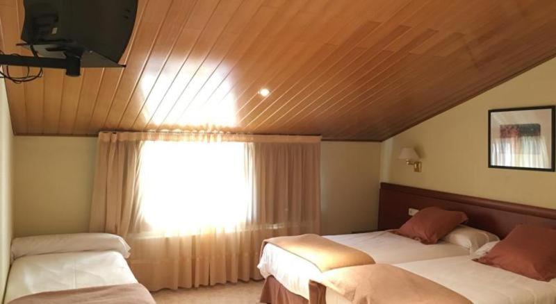 اتاق استاندارد, Evenia Oros