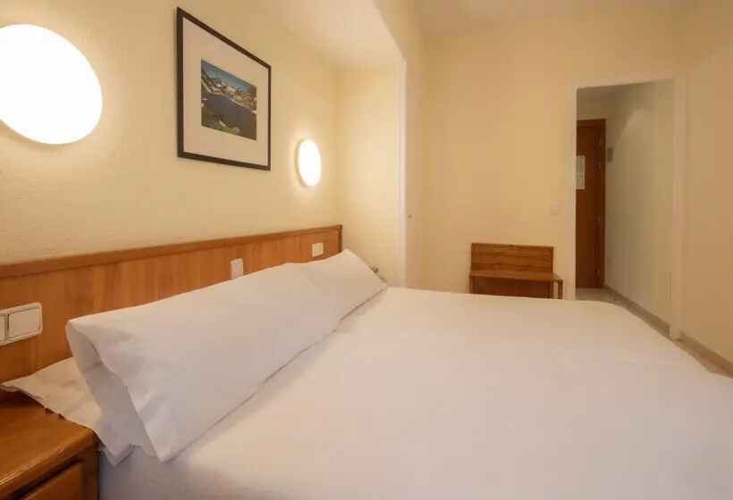 اتاق استاندارد, Oros by Nexta