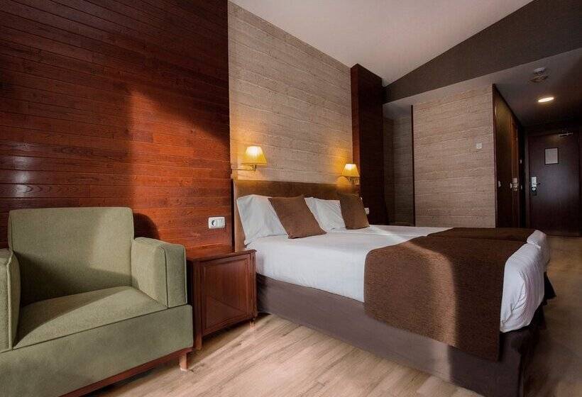 اتاق استاندارد یک نفره, Piolets Soldeu Centre by Nexta