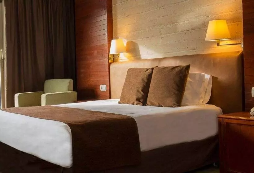 اتاق استاندارد یک نفره, Piolets Soldeu Centre by Nexta