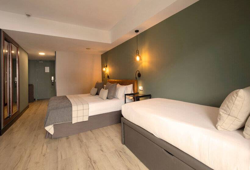 اتاق استاندارد سه نفره, Piolets Soldeu Centre by Nexta