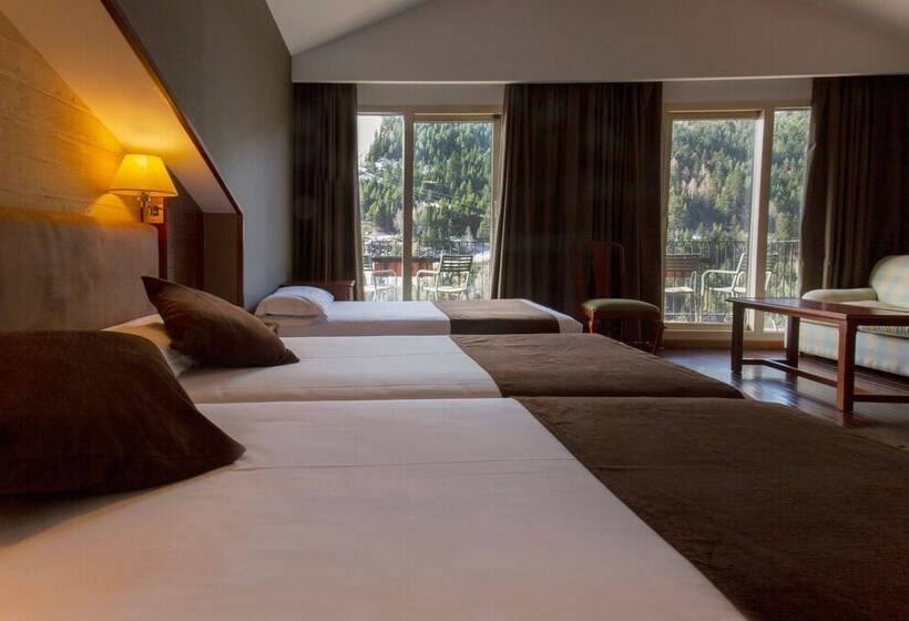 اتاق استاندارد چهار تخته, Piolets Soldeu Centre by Nexta