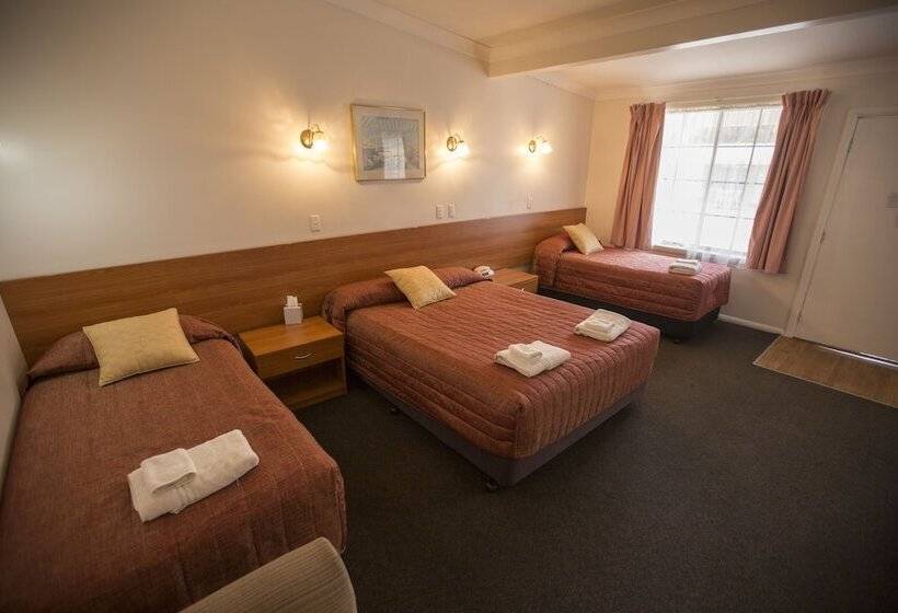 חדר משפחתי, Colonial Motor Lodge Scone