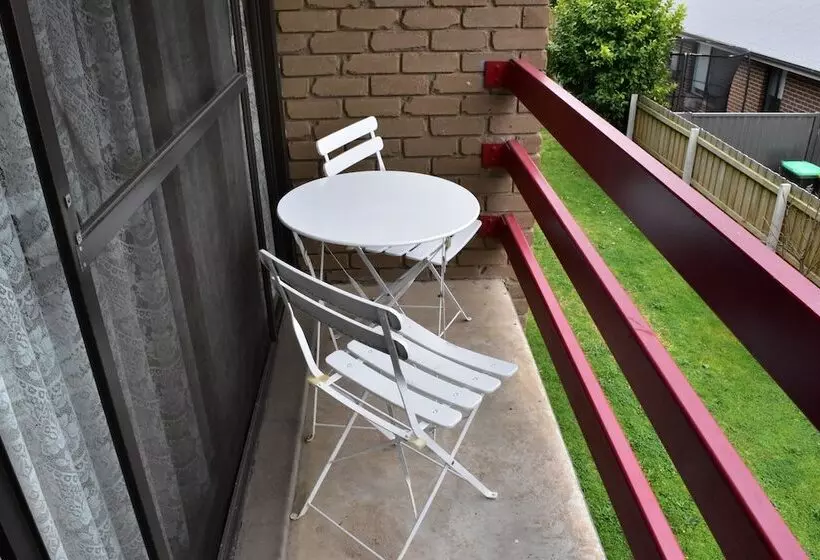 Standard Room, The Black Bull Motel