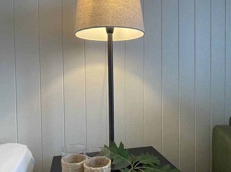 اتاق استاندارد, The Black Bull Motel