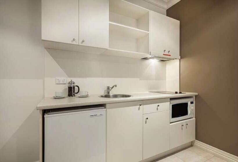 דירת חדר, Comfort Hotel Melbourne Central