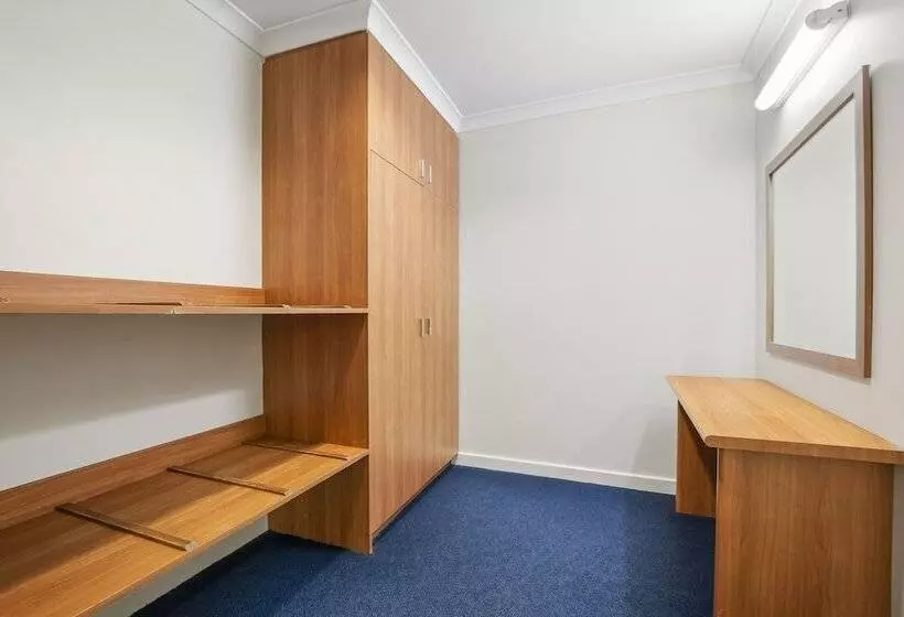 سوئیت خانوادگی اقتصادی, Metro Hotel Perth City