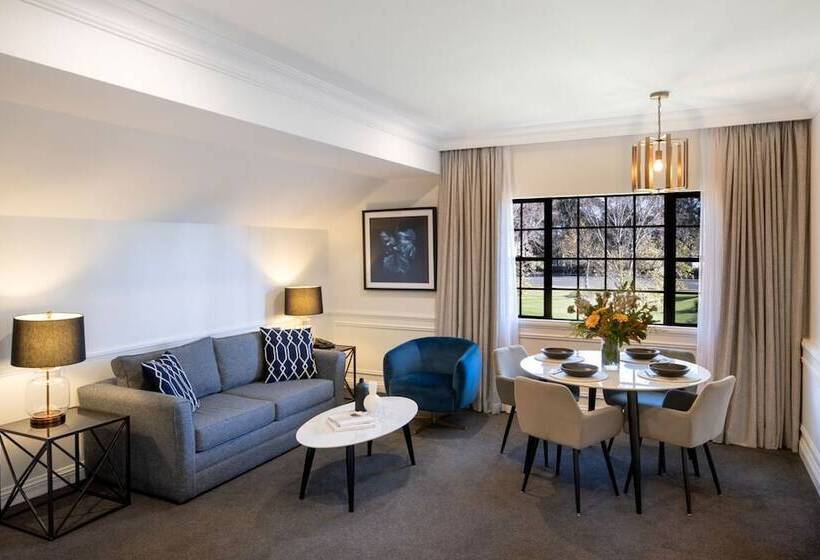 スイート, Peppers The Hills Lodge