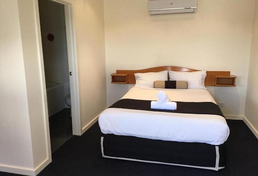 스탠다드 자쿠지 룸, Lakeside Motel Waterfront