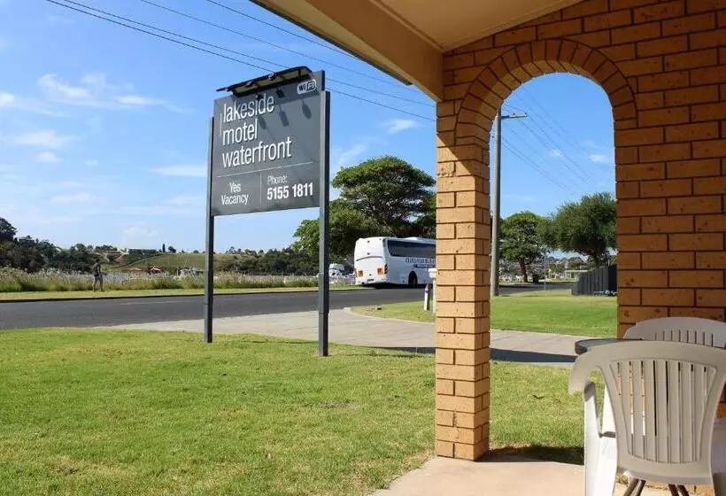 اتاق استاندارد با چشمانداز دریاچه, Lakeside Motel Waterfront