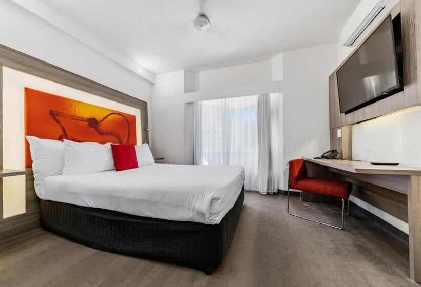 2 Bedroom Apartment with Views, Novotel Darwin Cbd