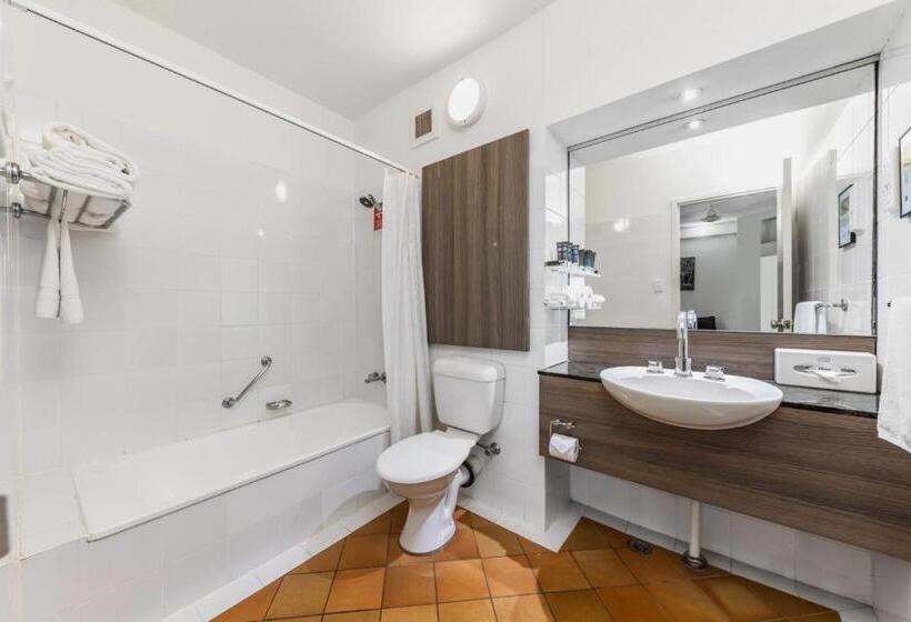 스위트 퀸침대, Novotel Darwin Cbd