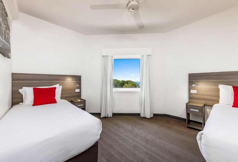 2 Bedroom Apartment with Views, Novotel Darwin Cbd