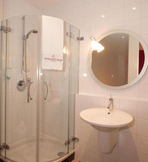 经济房, Boutique Hotel Hauser