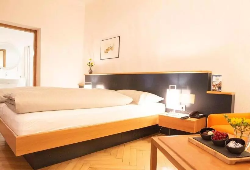エコノミールーム, Boutique Hotel Hauser