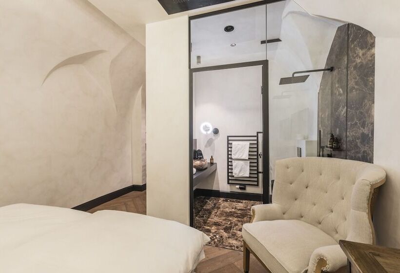 スタンダードルーム, Boutiquehotel Weisses Rössl