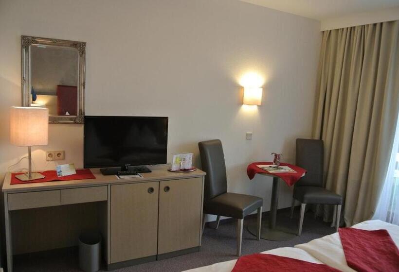 غرفة كلاسيكية مع بلكونة, Dei Hotel Schönblick