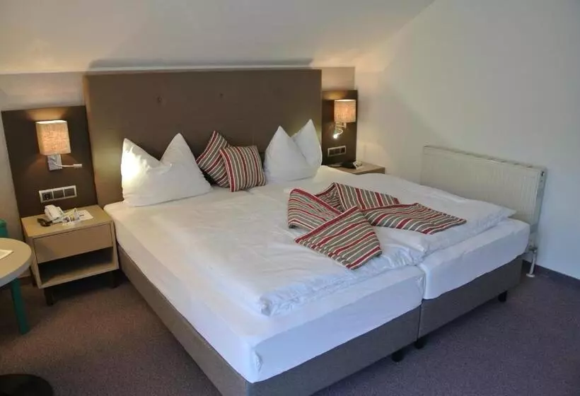 Classic room with balcony, Dei Hotel Schönblick