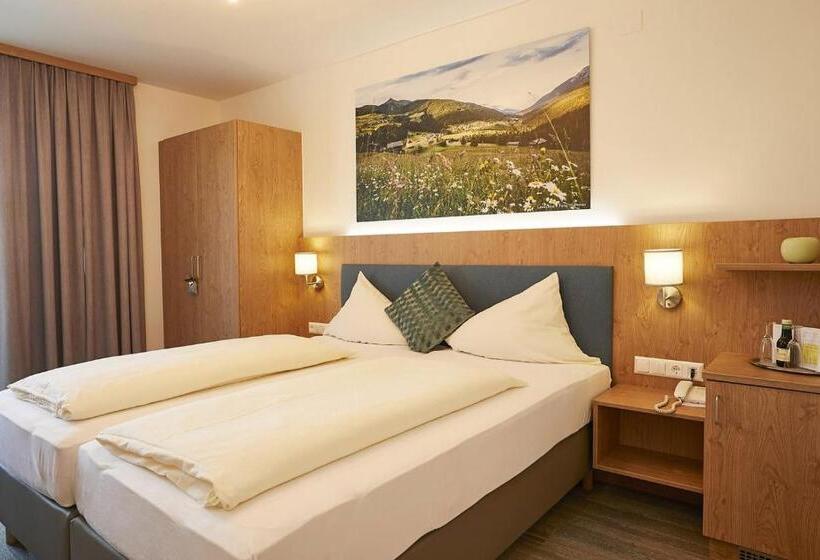 غرفة إقتصادية, Dei Hotel Schönblick