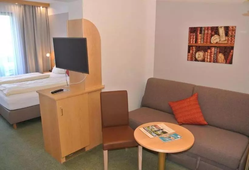 اتاق استاندارد با بالکن, Dei Hotel Schönblick
