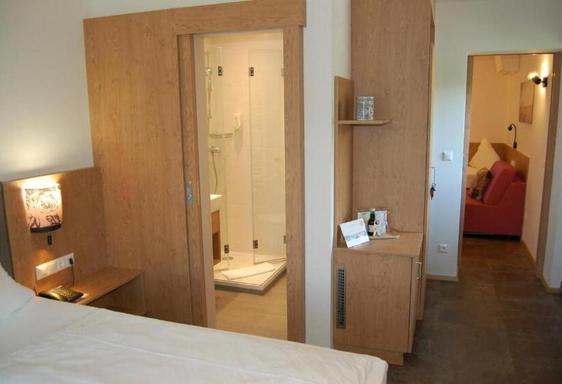 غرفة عائلية, Dei Hotel Schönblick