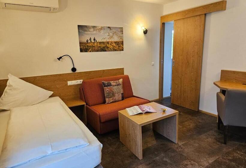 غرفة عائلية, Dei Hotel Schönblick