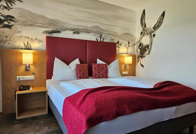 Classic room with balcony, Dei Hotel Schönblick