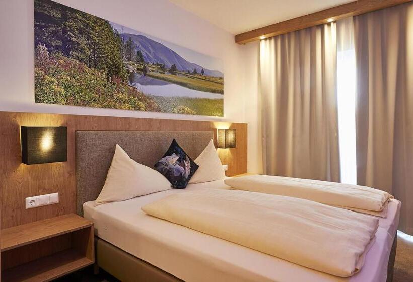 غرفة قياسية مزوَّدة بشُرفة, Dei Hotel Schönblick