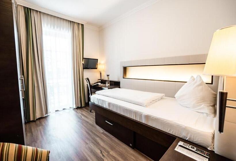 Cameră Standard Individuală, Hubertushof