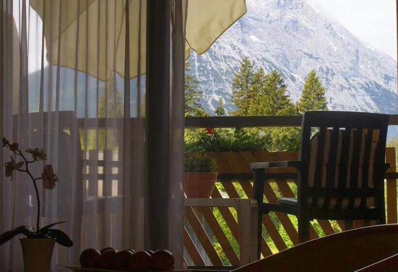 اتاق سوپریور با بالکن, Sporthotel Xander