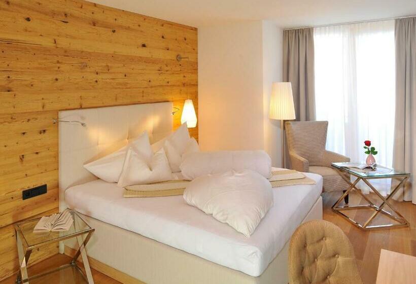 Номер Стандарт, Weisses Lamm