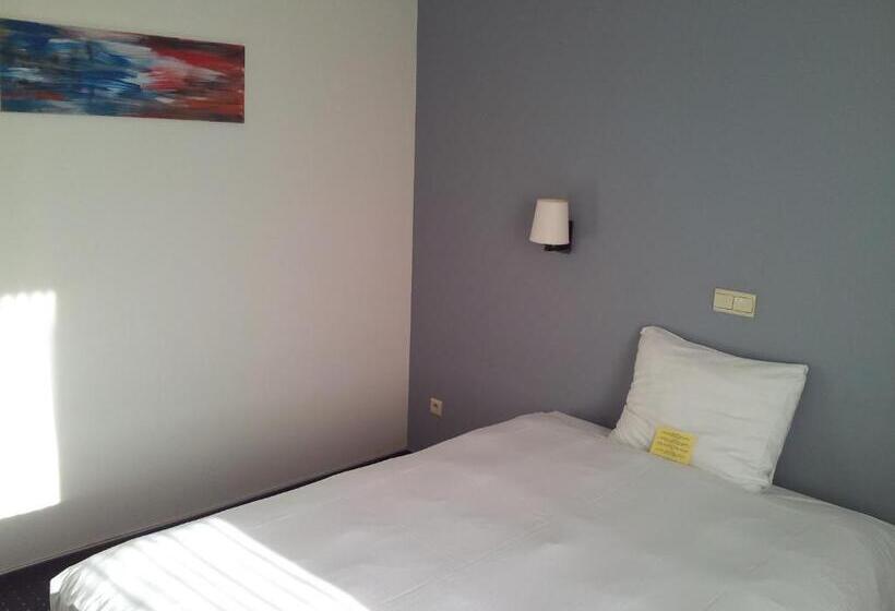 غرفة قياسية, De Swaen