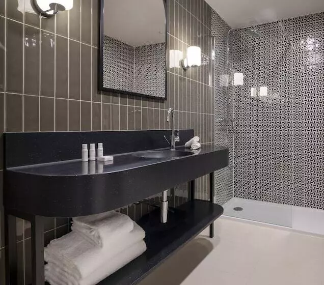 اتاق لوکس, Doubletree By Hilton Brussels City