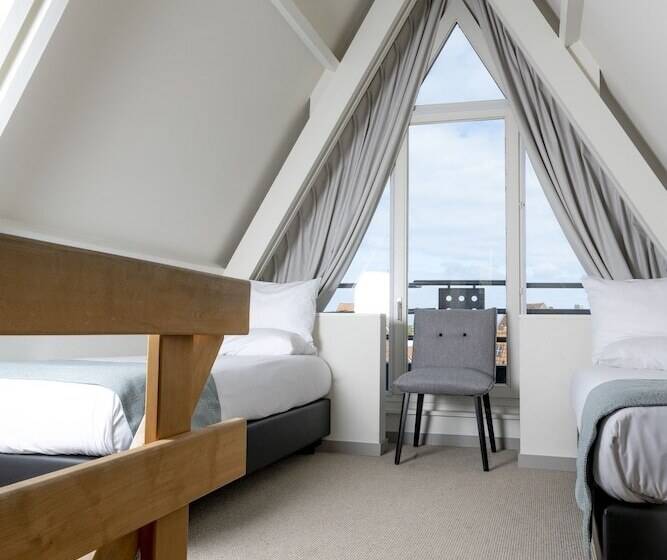 컴포트 룸, Martin's Brugge