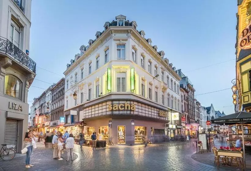 اتاق استاندارد سه نفره, Safestay Brussels Grand Place