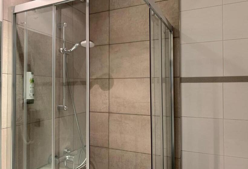 اتاق استاندارد, Safestay Brussels Grand Place