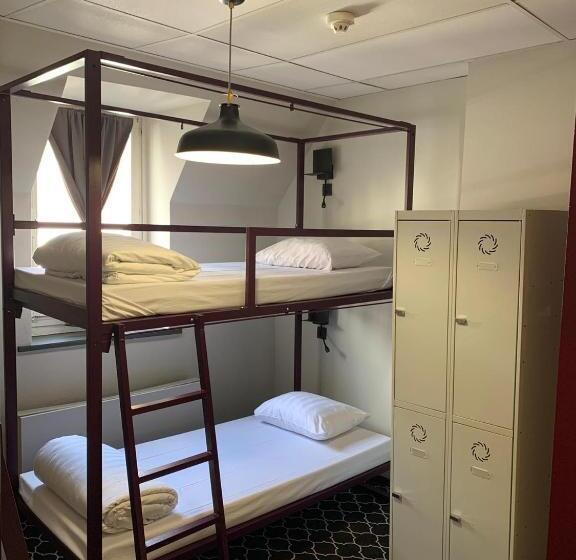 تختخواب در اتاق مشترک, Safestay Brussels Grand Place