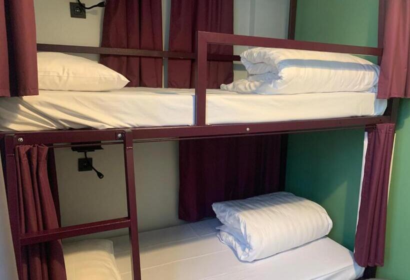 تختخواب در اتاق مشترک, Safestay Brussels Grand Place