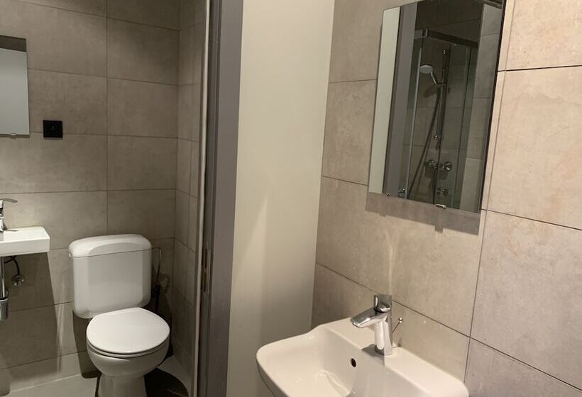 تختخواب در اتاق مشترک, Safestay Brussels Grand Place