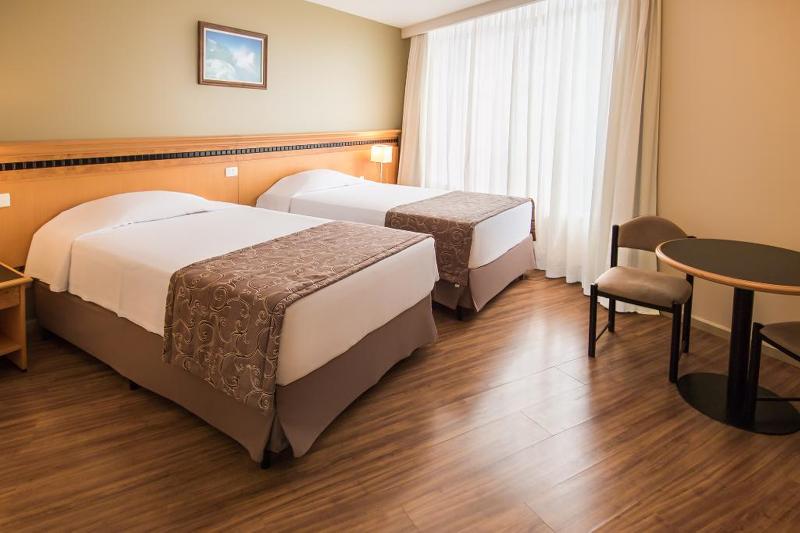 غرفة ديلوكس, Golden Park Internacional Foz & Convenções