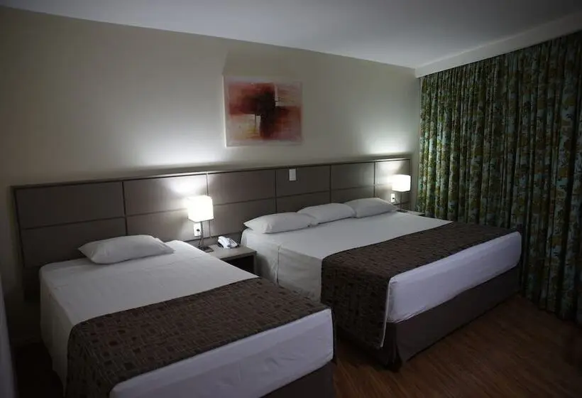 デラックストリプルルーム, Hotel Golden Park Internacional Foz & Convenções By Nacional Inn