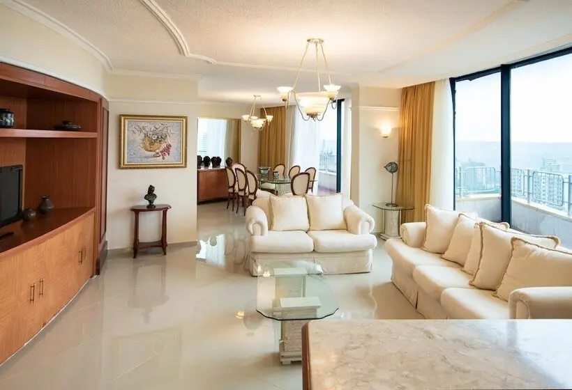 プレジデントスイートルーム, Hotel Golden Park Internacional Foz & Convenções By Nacional Inn