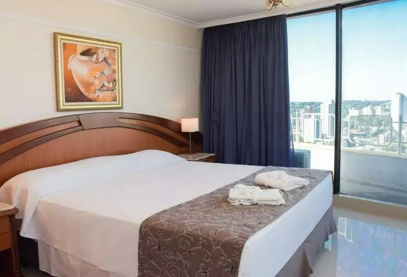 シティビュースイート, Hotel Golden Park Internacional Foz & Convenções By Nacional Inn