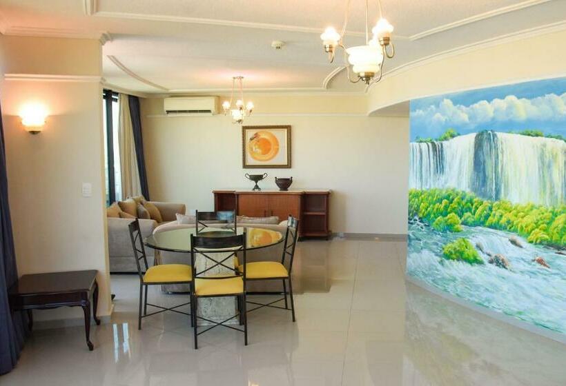 جناح مطل على المدينة, Golden Park Internacional Foz & Convenções