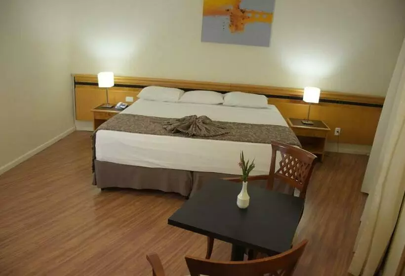 キングサイズベッドのスタンダードルーム, Hotel Golden Park Internacional Foz & Convenções By Nacional Inn