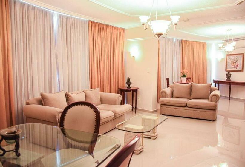 جناح رئاسى, Golden Park Internacional Foz & Convenções