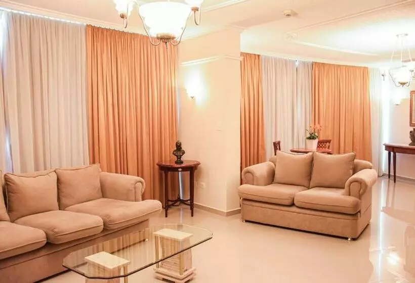 プレジデントスイートルーム, Hotel Golden Park Internacional Foz & Convenções By Nacional Inn