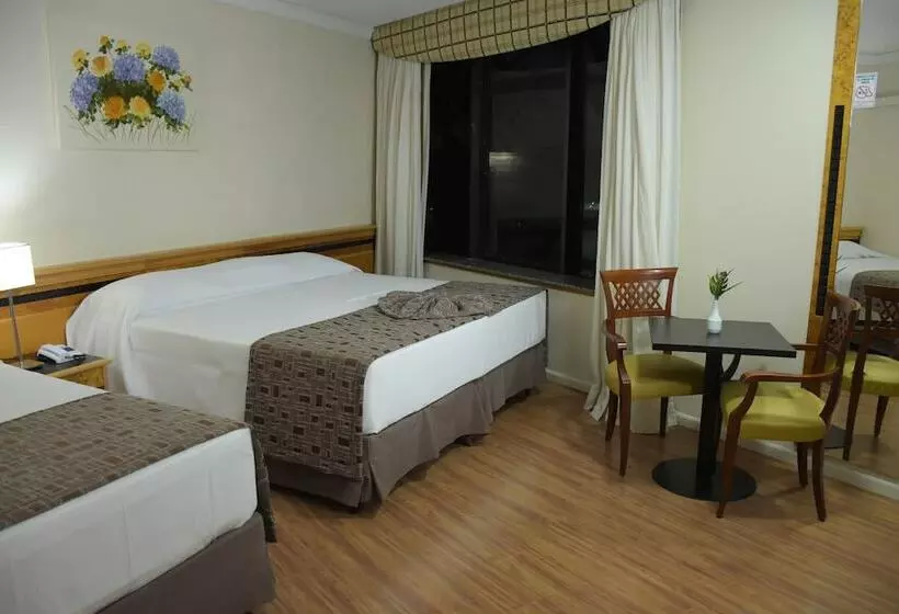 スタンダードトリプルルーム, Hotel Golden Park Internacional Foz & Convenções By Nacional Inn